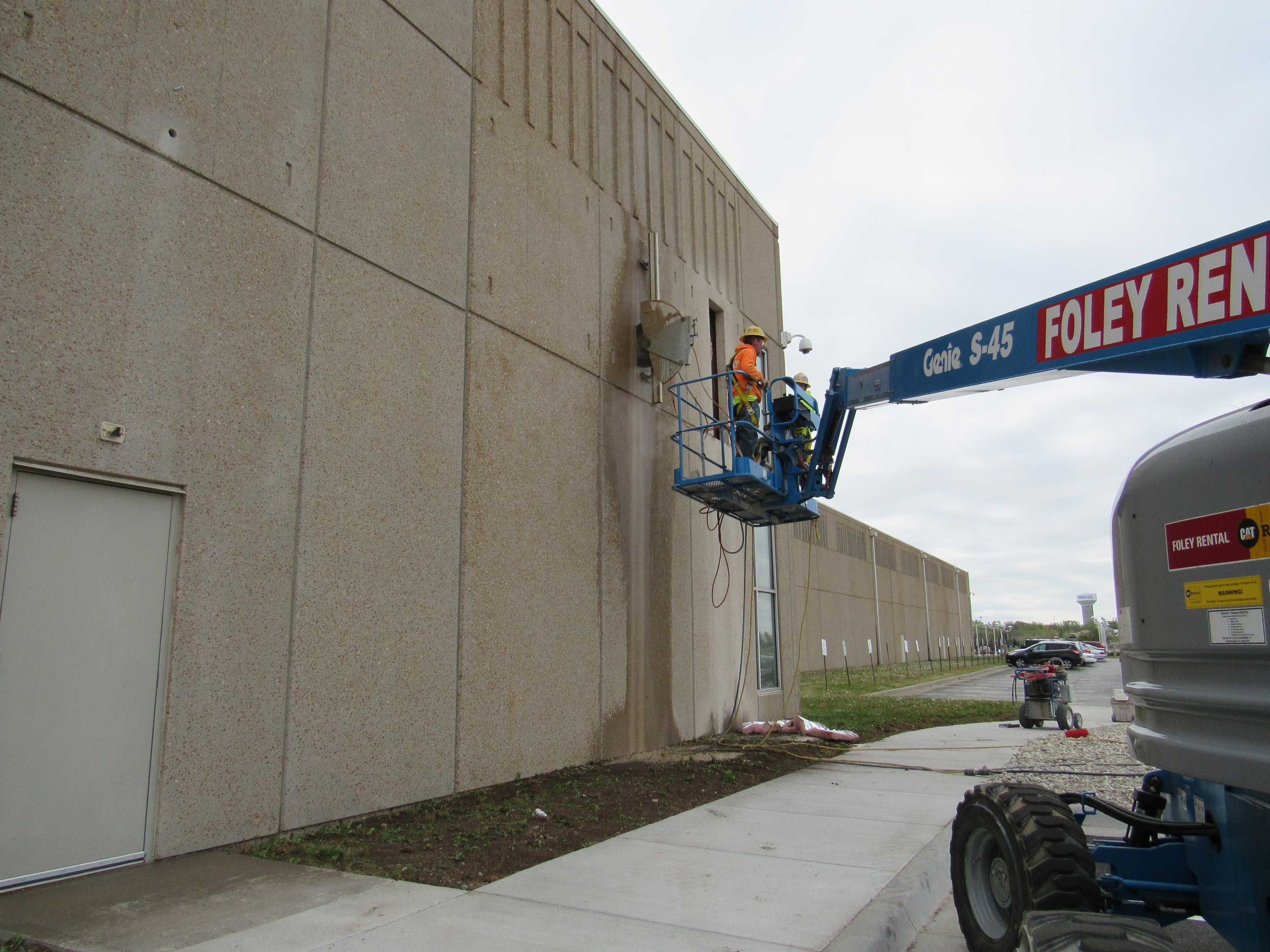 concretewallsawing46 Precision Cutting and Coring